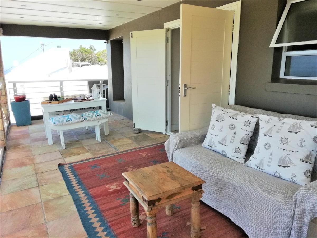 4 On Montagu Accommodation Mossel Bay Exteriör bild